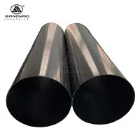 Sima szövésű szénszálas csövek